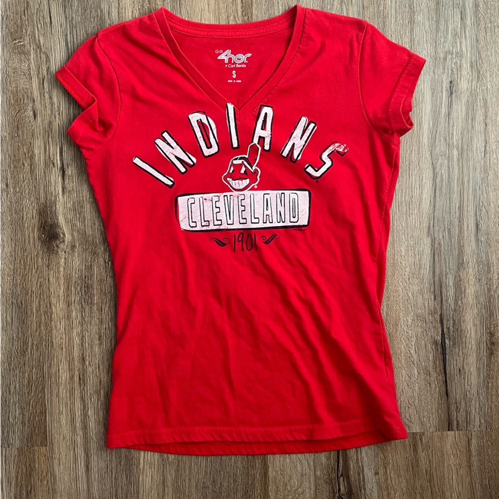 Women’s Cleveland Indians V-Neck Tee